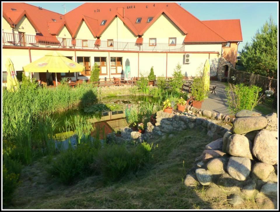 Sosnowe Zacisze Barszczewo Hotell Choroszcz Exteriör bild